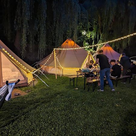 Camping Llavorsí Екстериор снимка