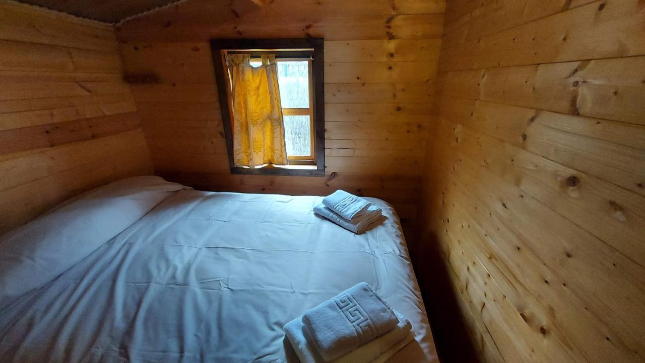 Camping Llavorsí Екстериор снимка