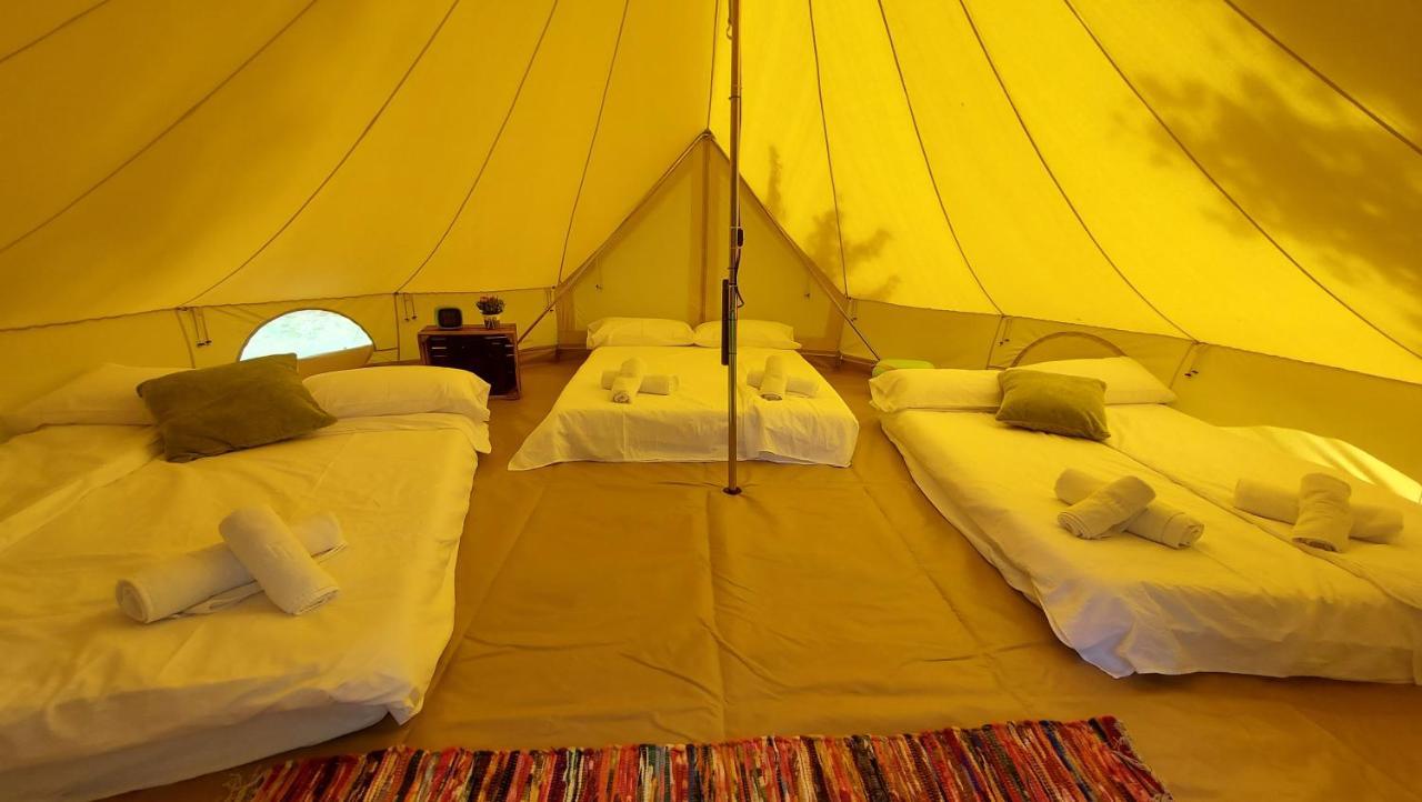 Camping Llavorsí Екстериор снимка