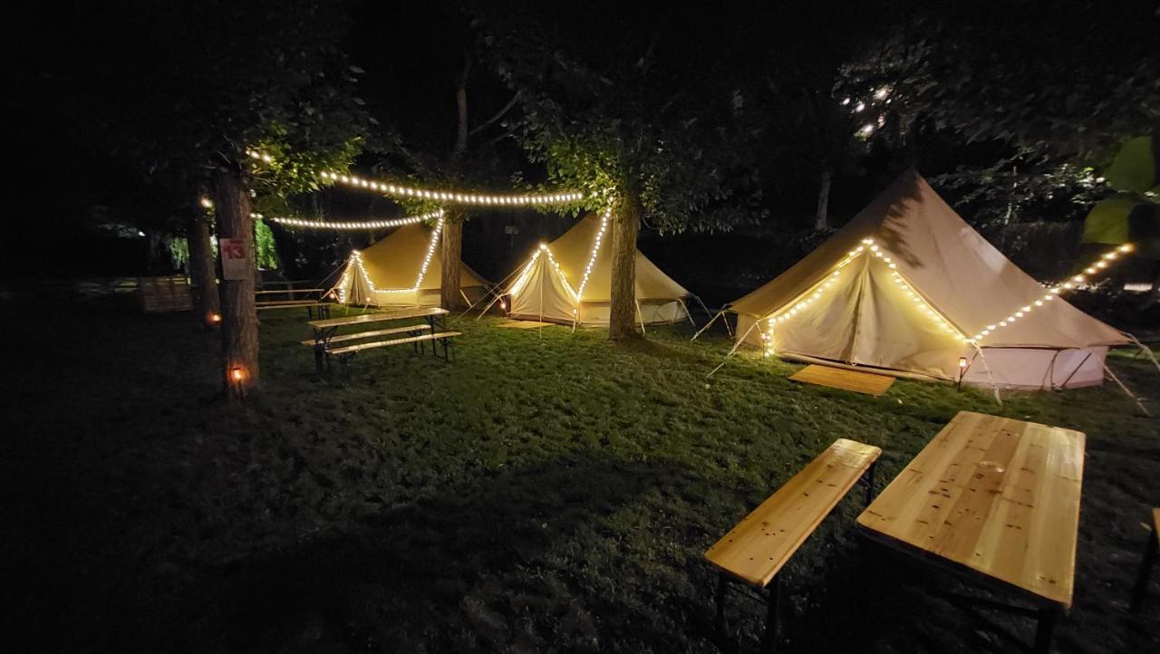 Camping Llavorsí Екстериор снимка