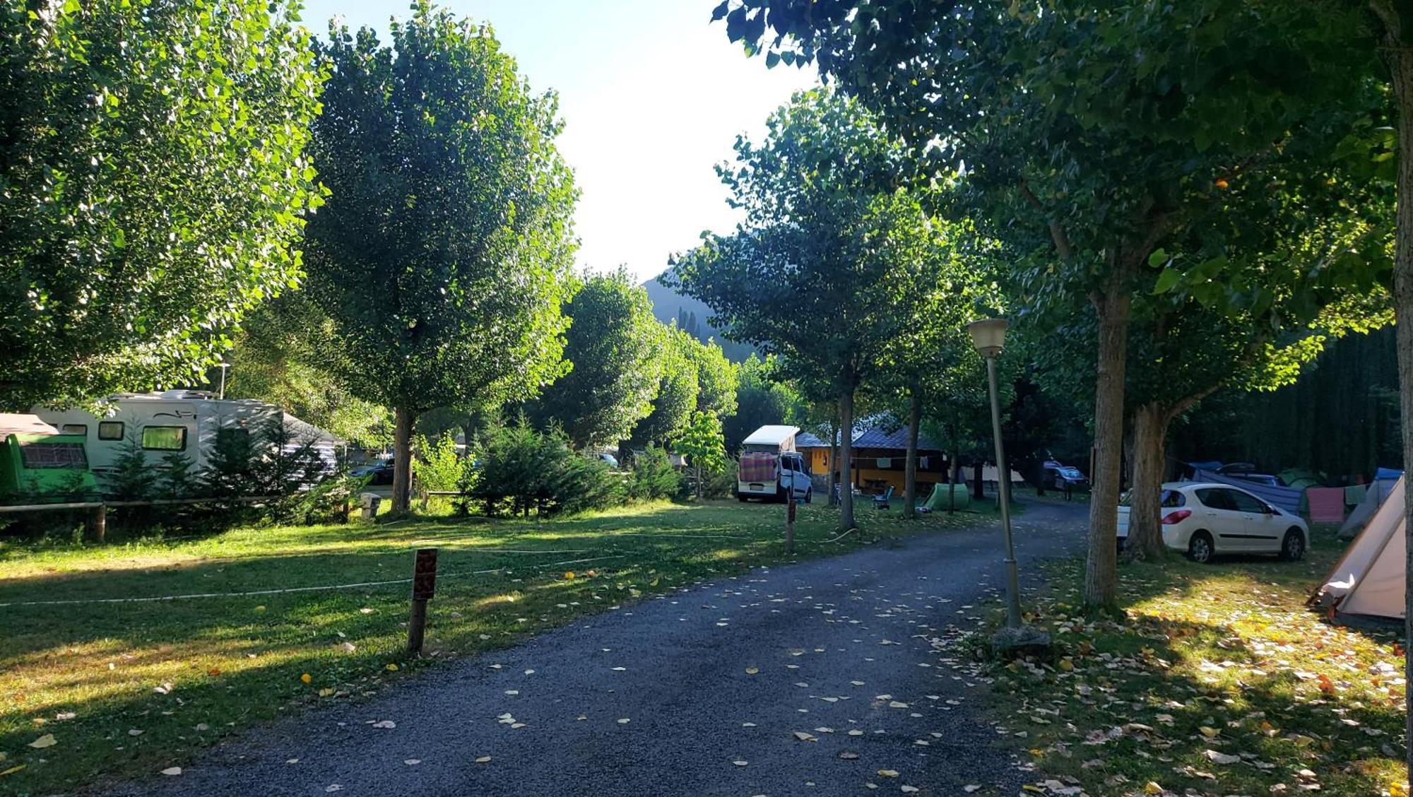 Camping Llavorsí Екстериор снимка