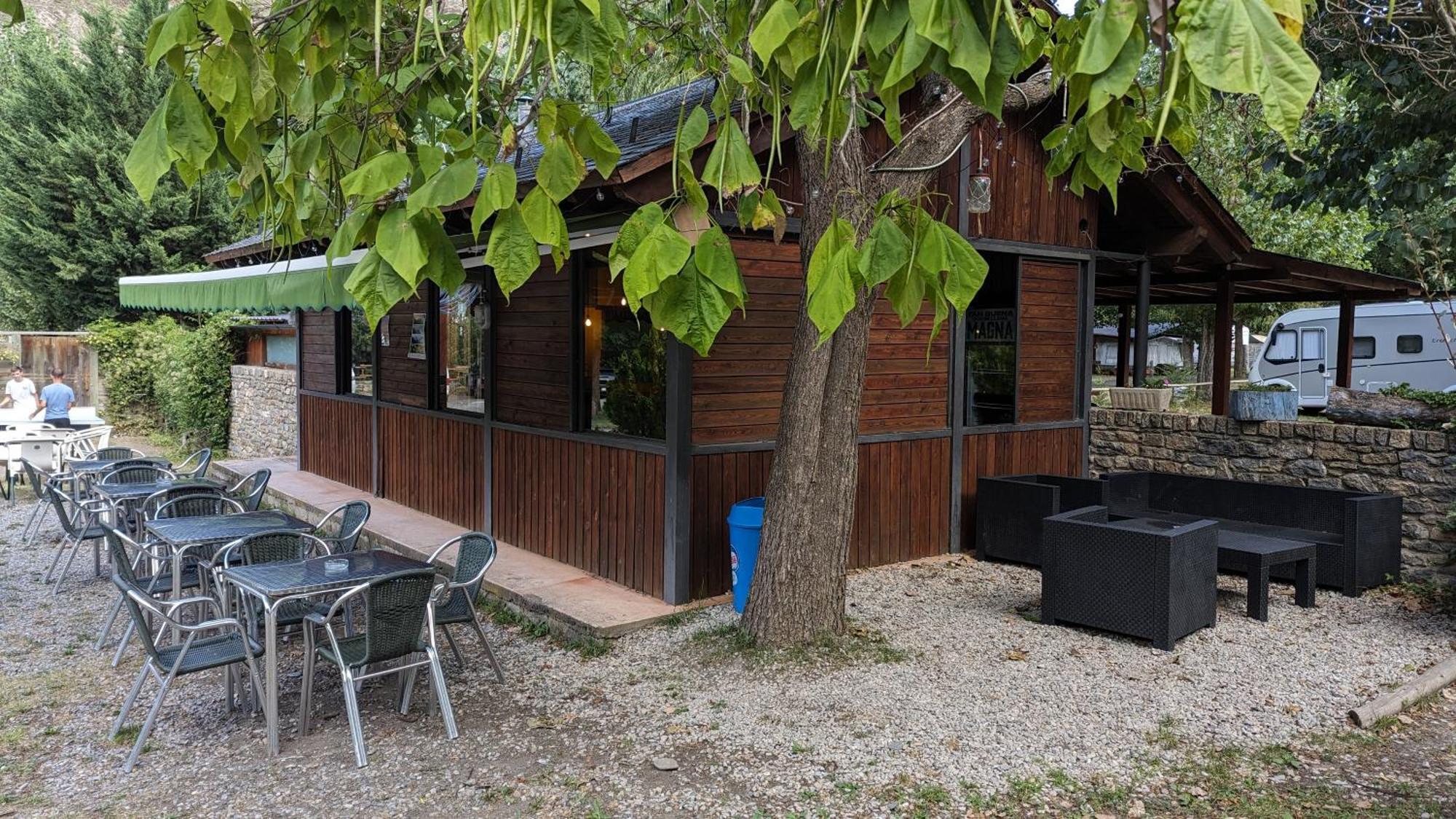 Camping Llavorsí Екстериор снимка