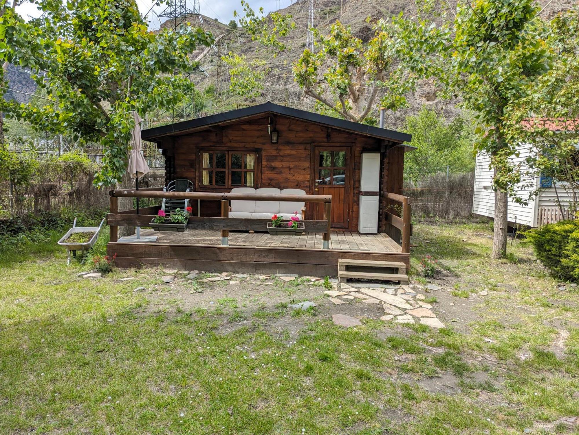 Camping Llavorsí Екстериор снимка